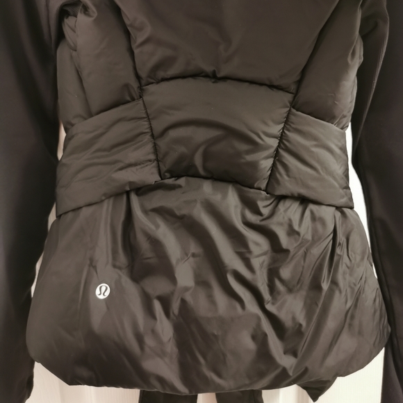 Rare Lululemon down to the studio jacket - Picture 5 of 14